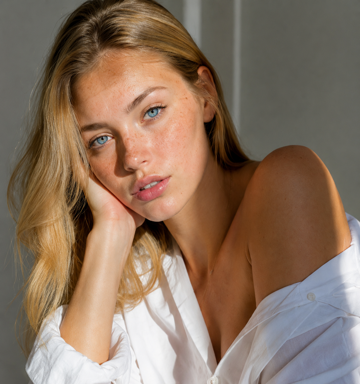 CLICK MODELS AGENCY